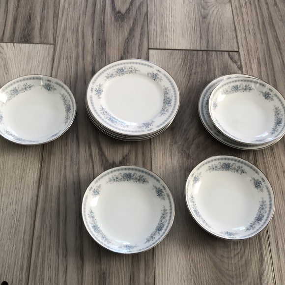 Fine Porcelain China Saucers and Small Bowls - Picture 2 of 4